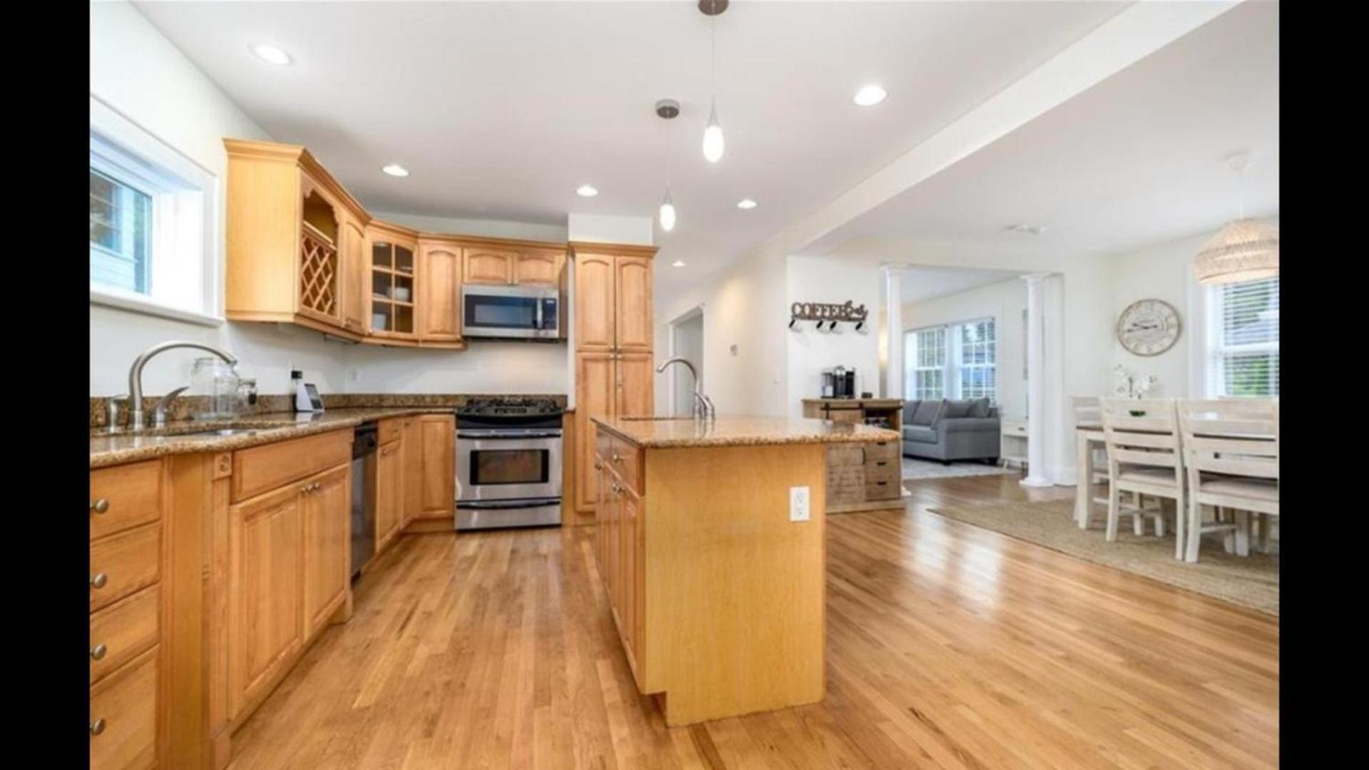 Black Rock Home - 4 Bed - Jacuzzi Bath - Beach Bridgeport Luaran gambar