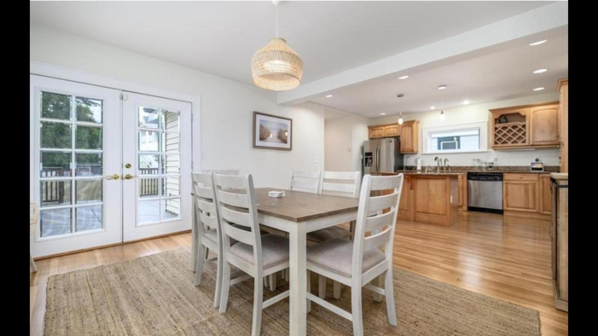 Black Rock Home - 4 Bed - Jacuzzi Bath - Beach Bridgeport Luaran gambar