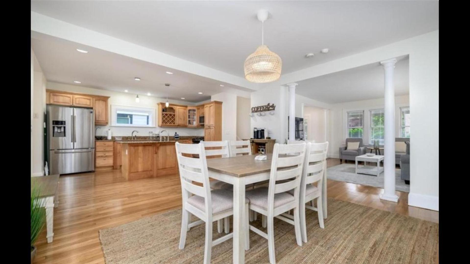 Black Rock Home - 4 Bed - Jacuzzi Bath - Beach Bridgeport Luaran gambar